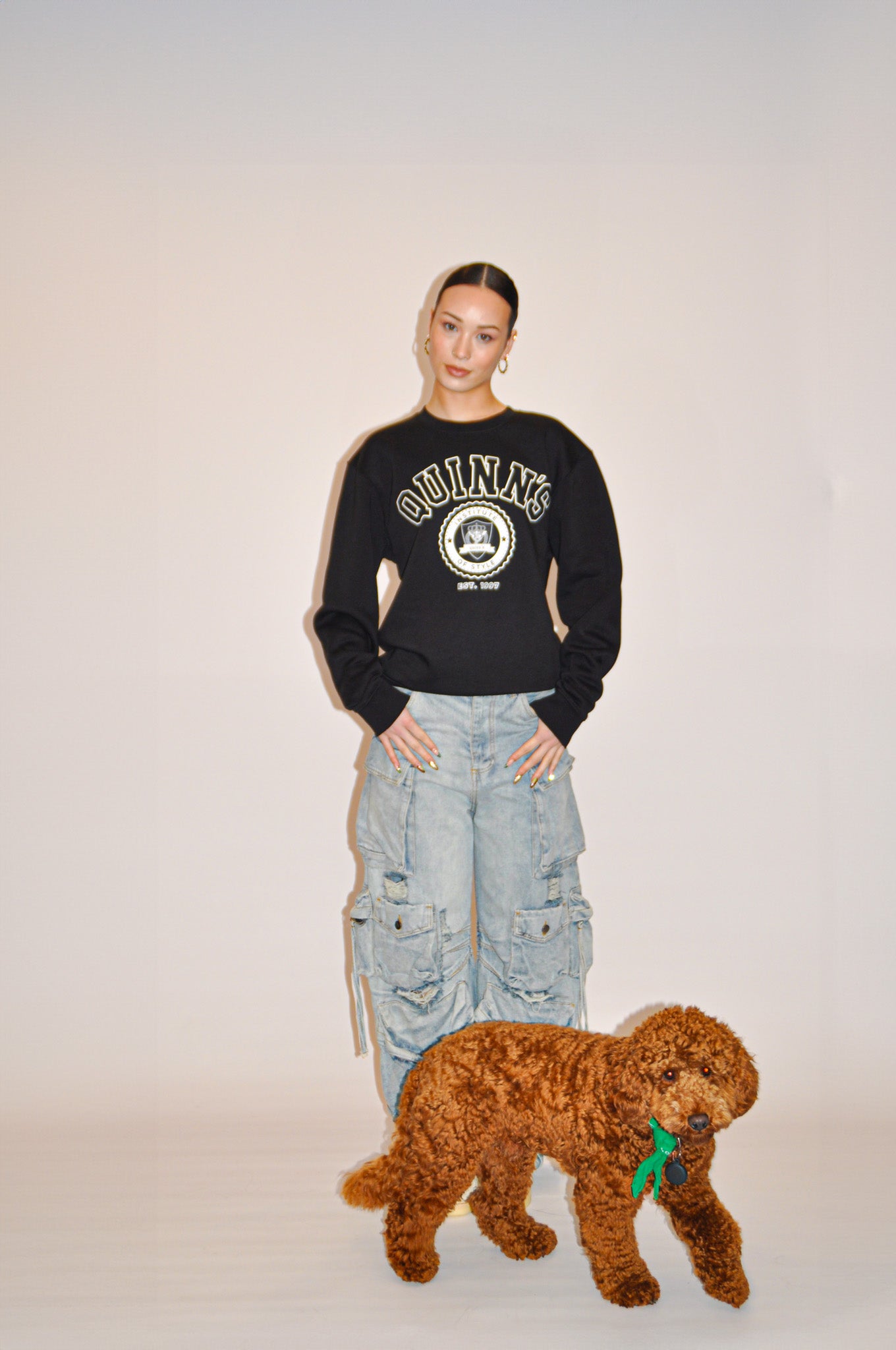 QUINNS College Sweater - Black