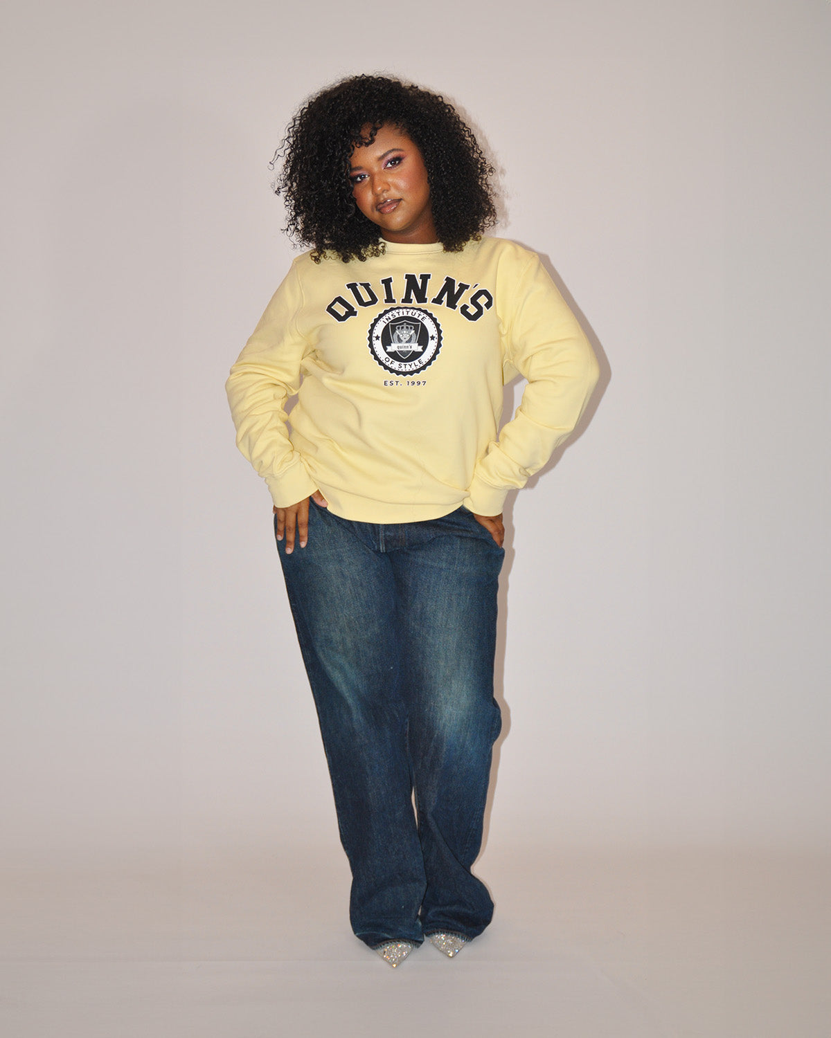 QUINNS College Sweater - Yellow